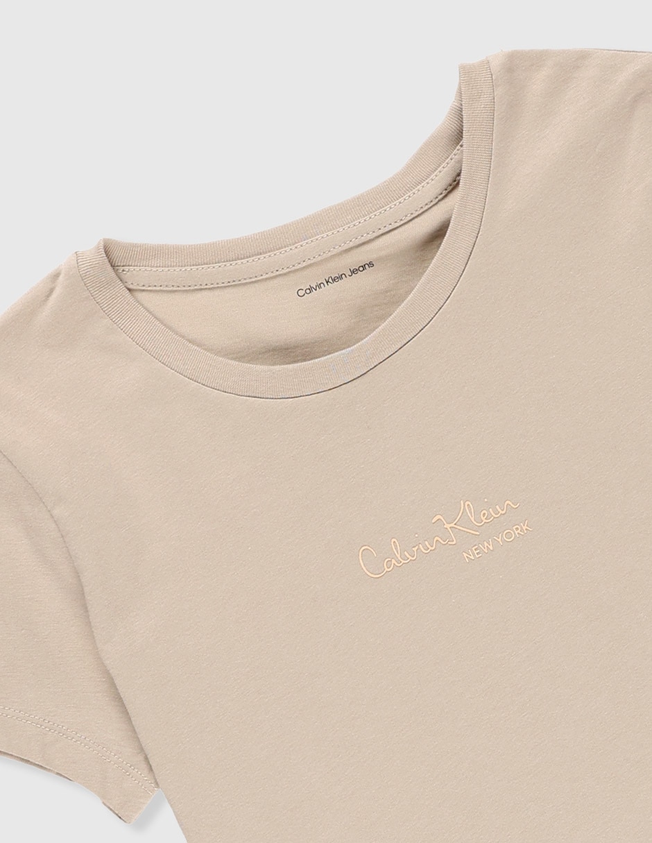 Playera Calvin Klein manga corta para niña