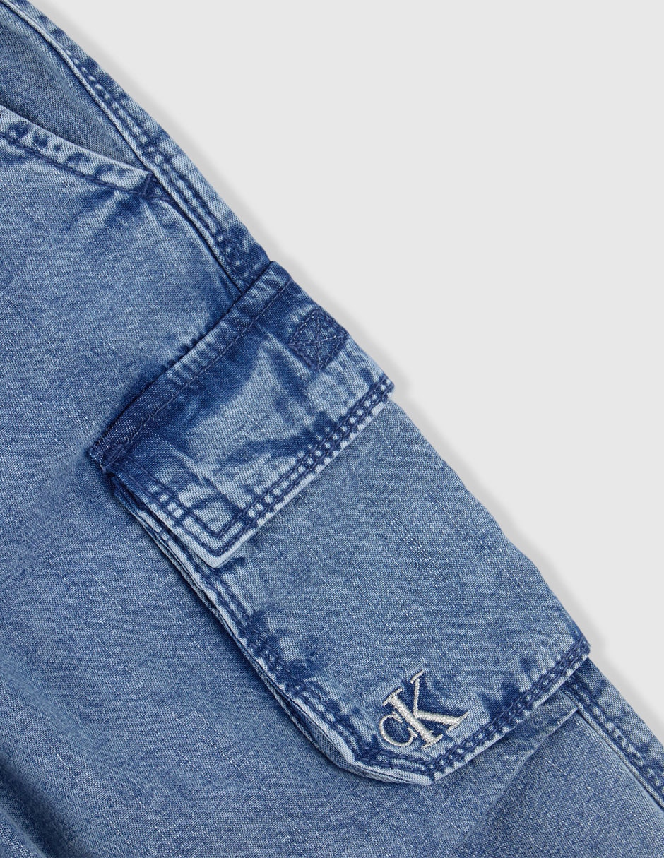 Jeans relajado para niña