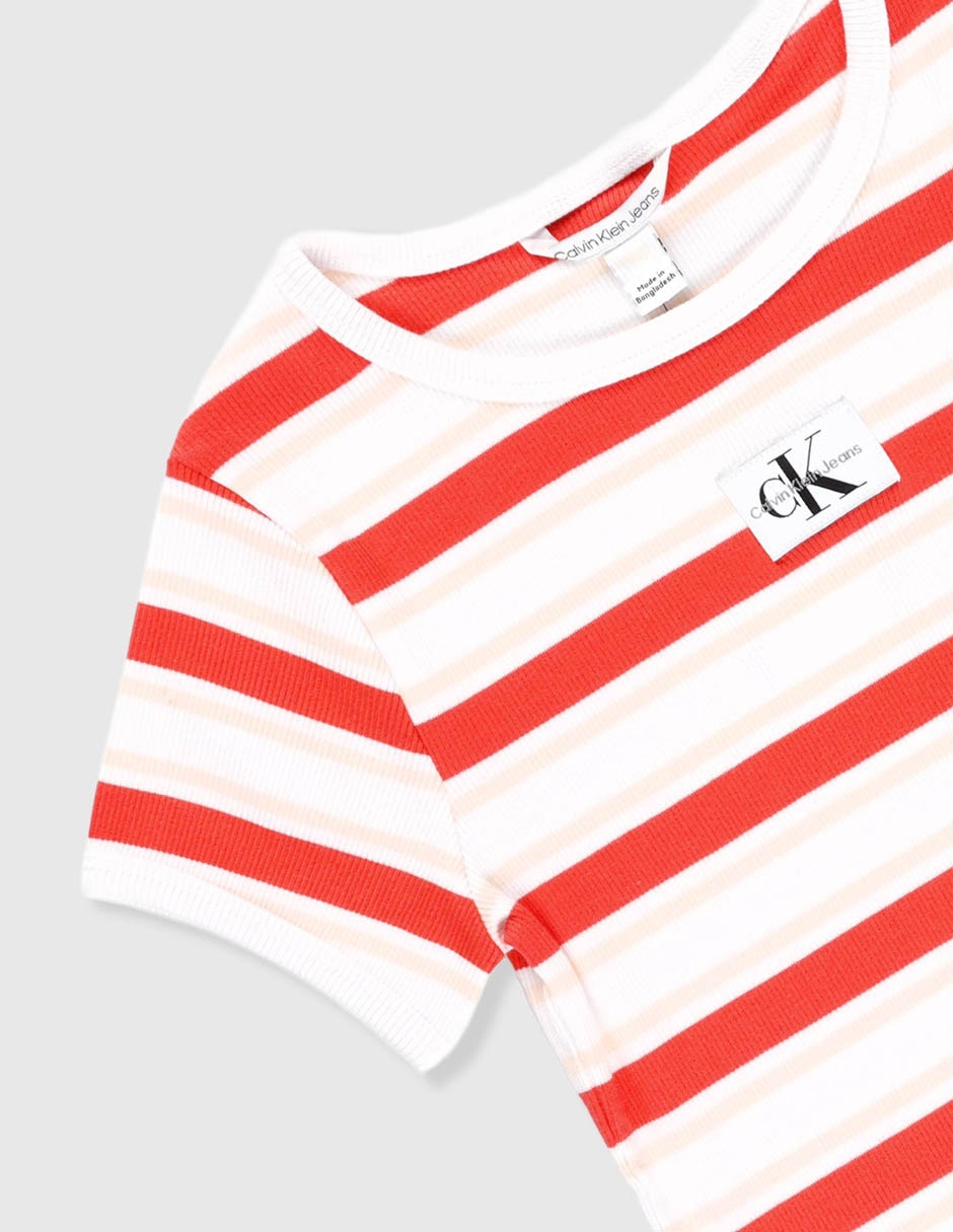 Playera Calvin Klein manga corta para niña 4