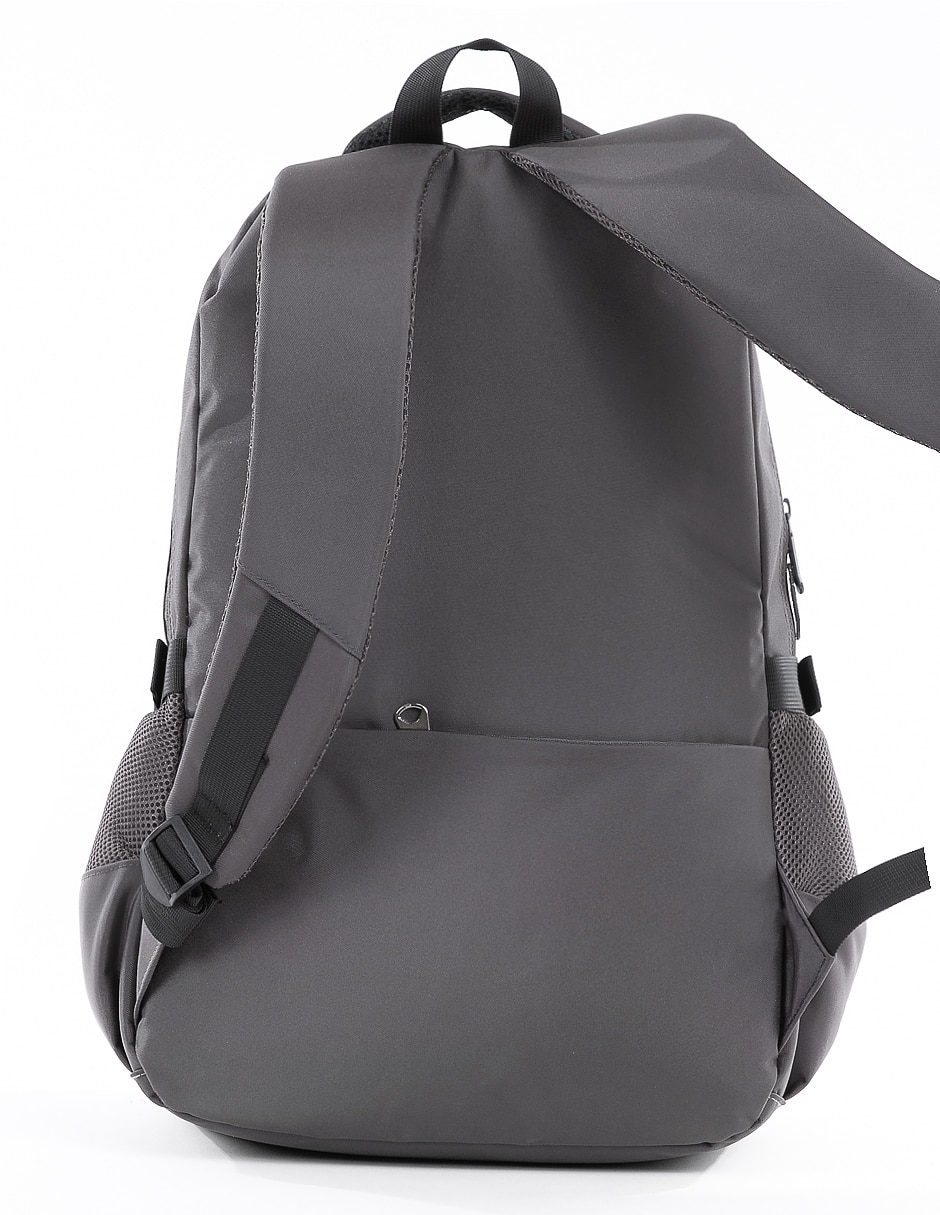 Mochila con portalaptop impermeable 3